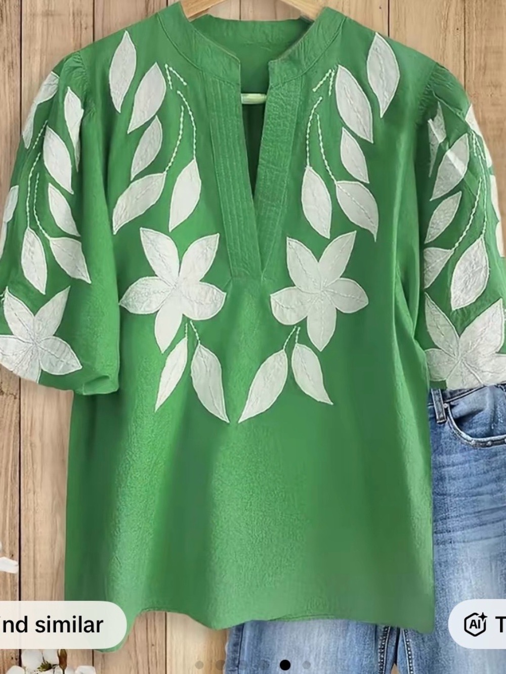 NWOT, never worn, kelly green and white top